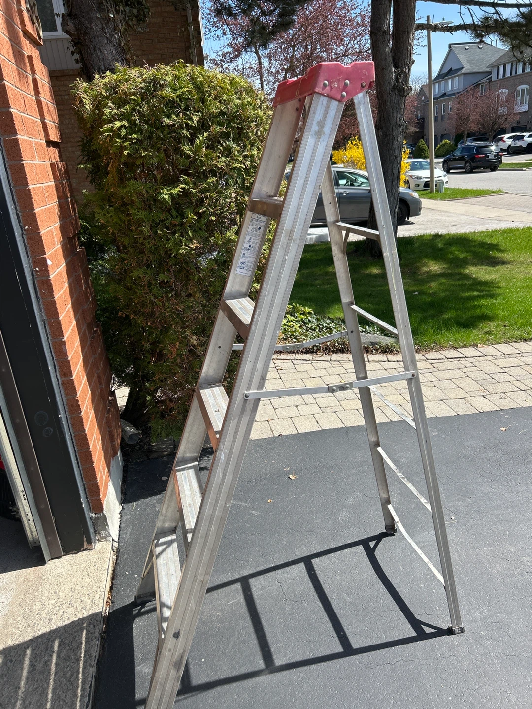 Aluminum Step Ladder