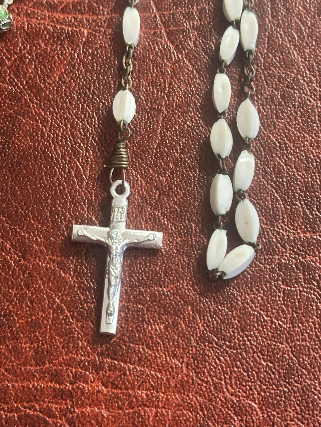 Vintage rosary’s white and Cloisonné - photo 2