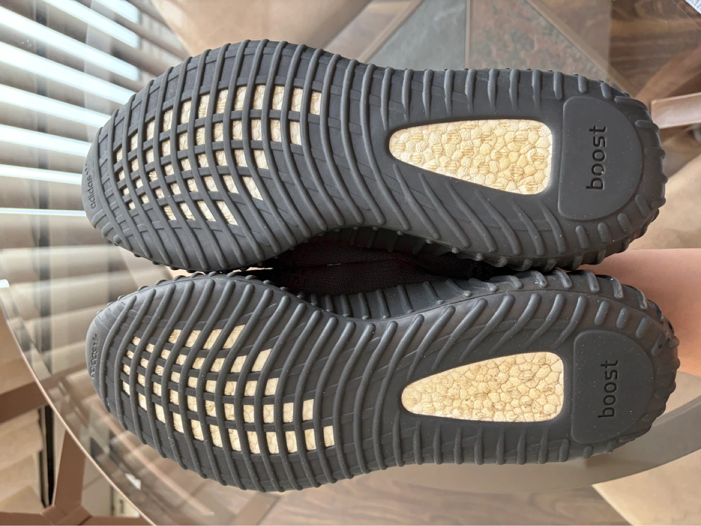 Adidas Yeezy Boost 350 V2 "Onyx" Sneakers US 11.5 M - photo 4