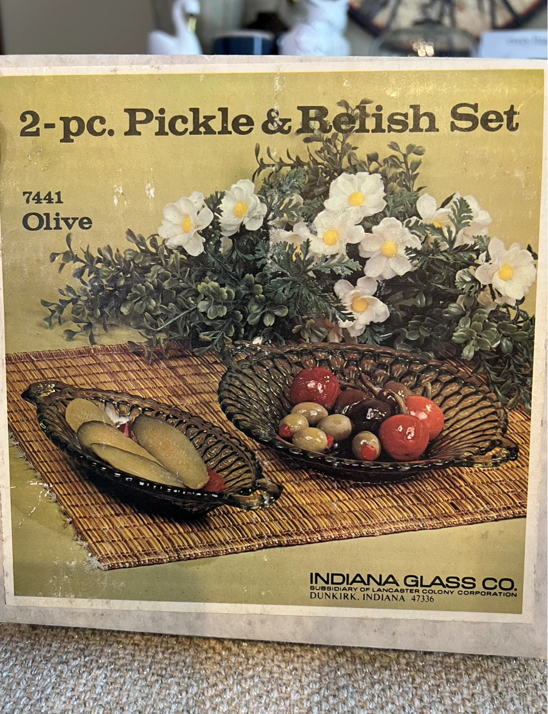 Vintage Indiana Glass 2-Piece Set - photo 4