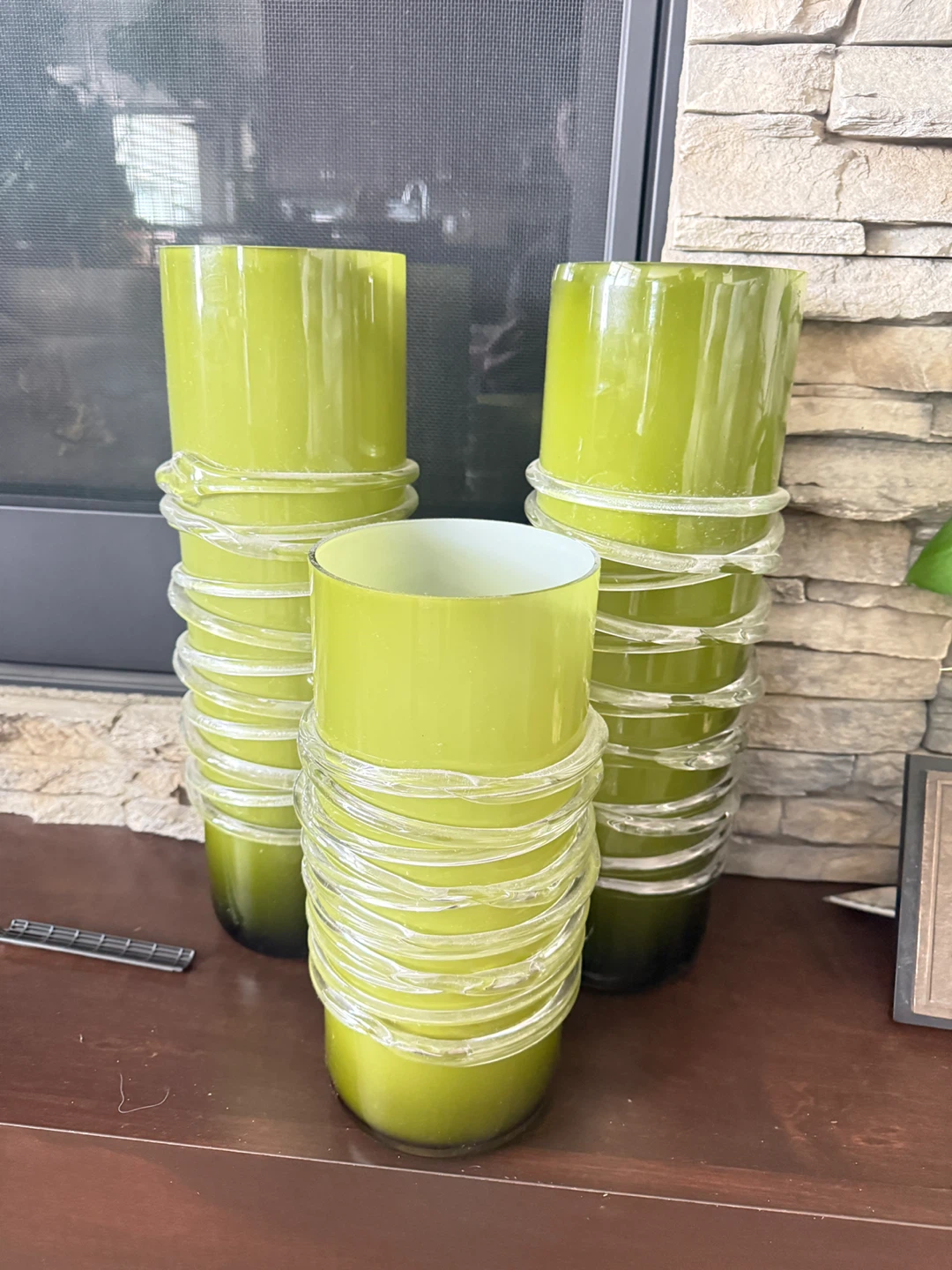 Set of 3 Lime Green Glass Vases - photo 2