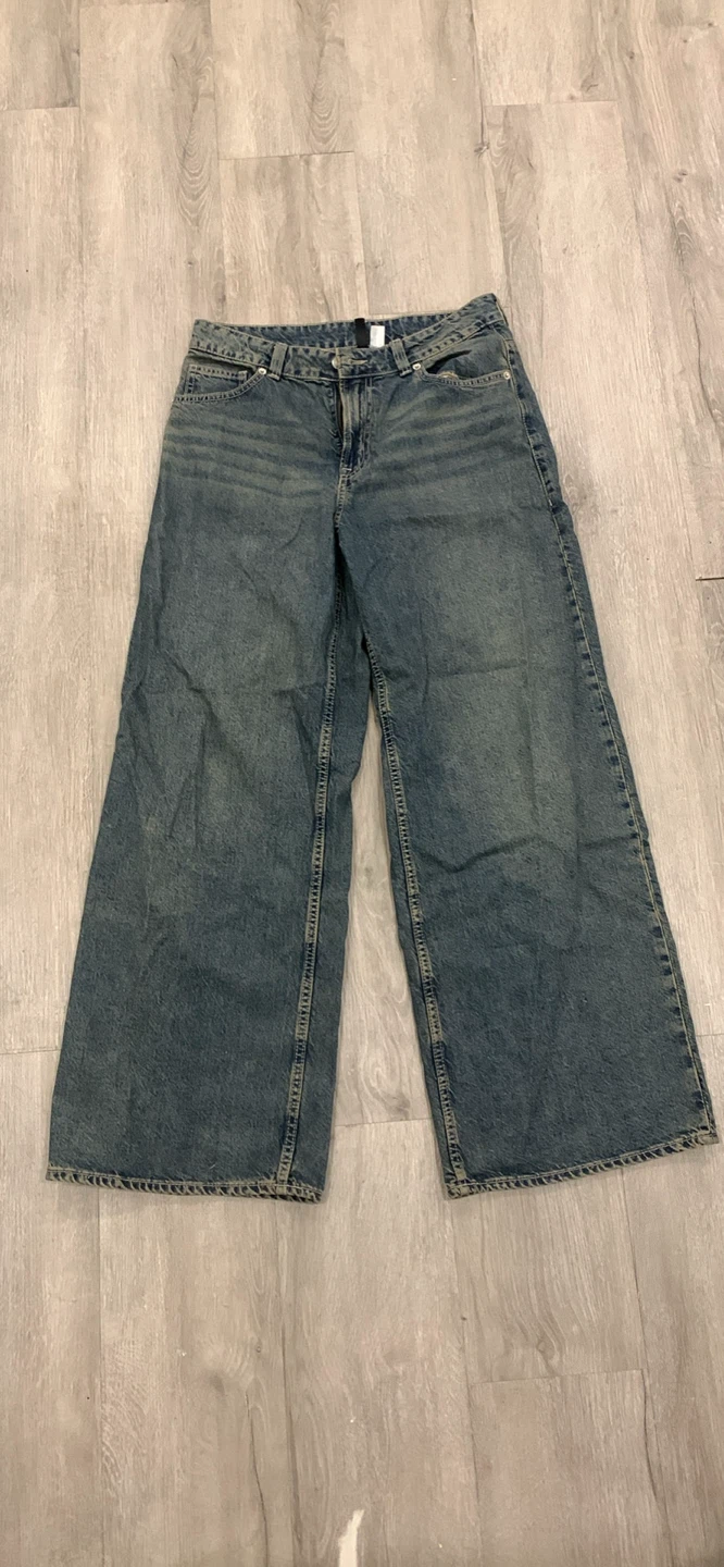 H&M Wide Leg Jeans Size 6