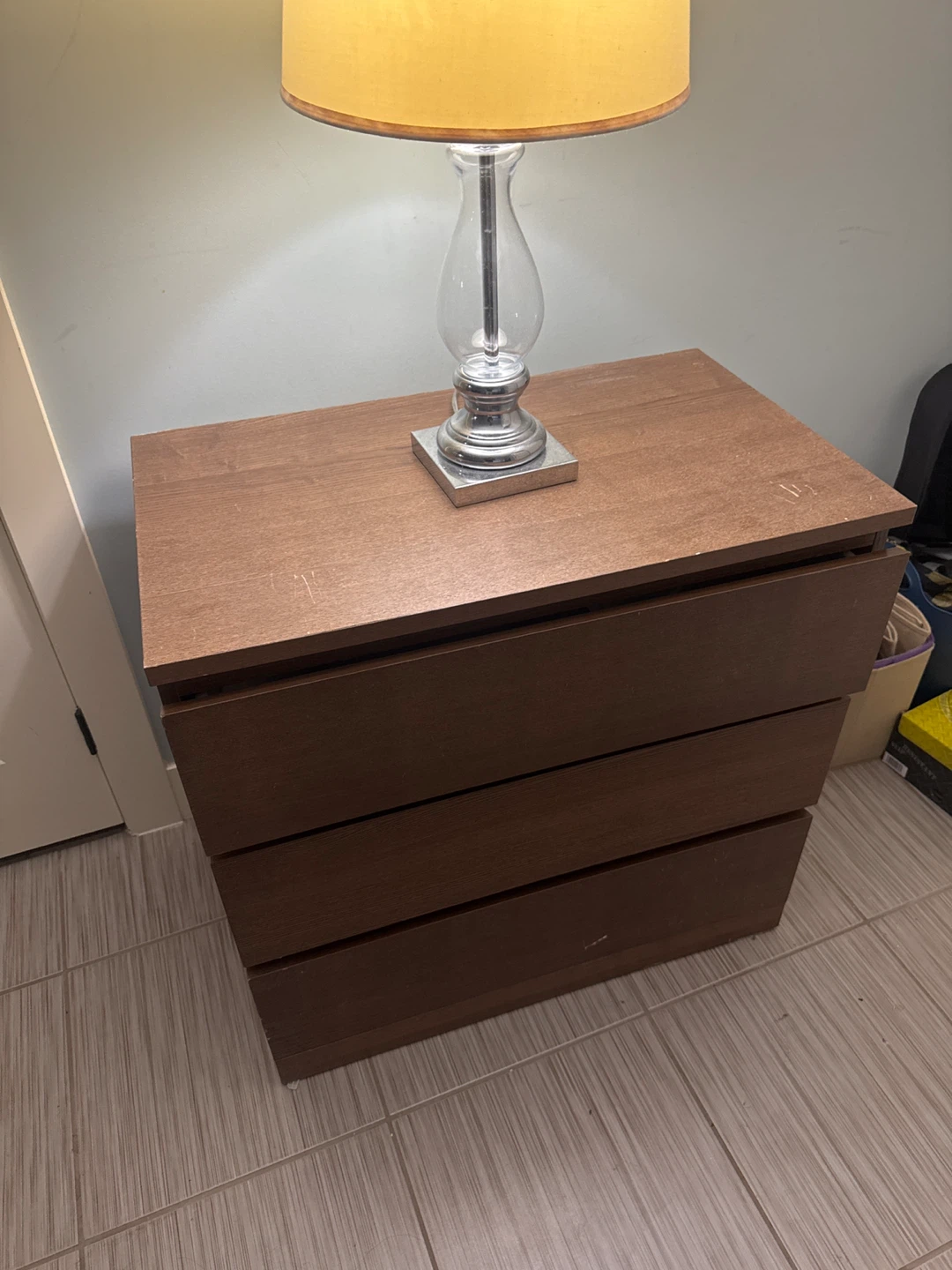 IKEA MALM 6-drawer dresser with mirror | Karrot