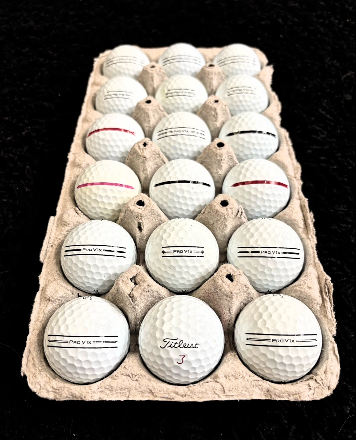 18 Titleist ProV1x Alignment Golf Balls