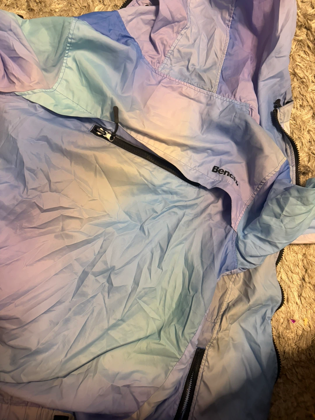 Bench Hooded Windbreaker Jacket 🌱 - photo 4