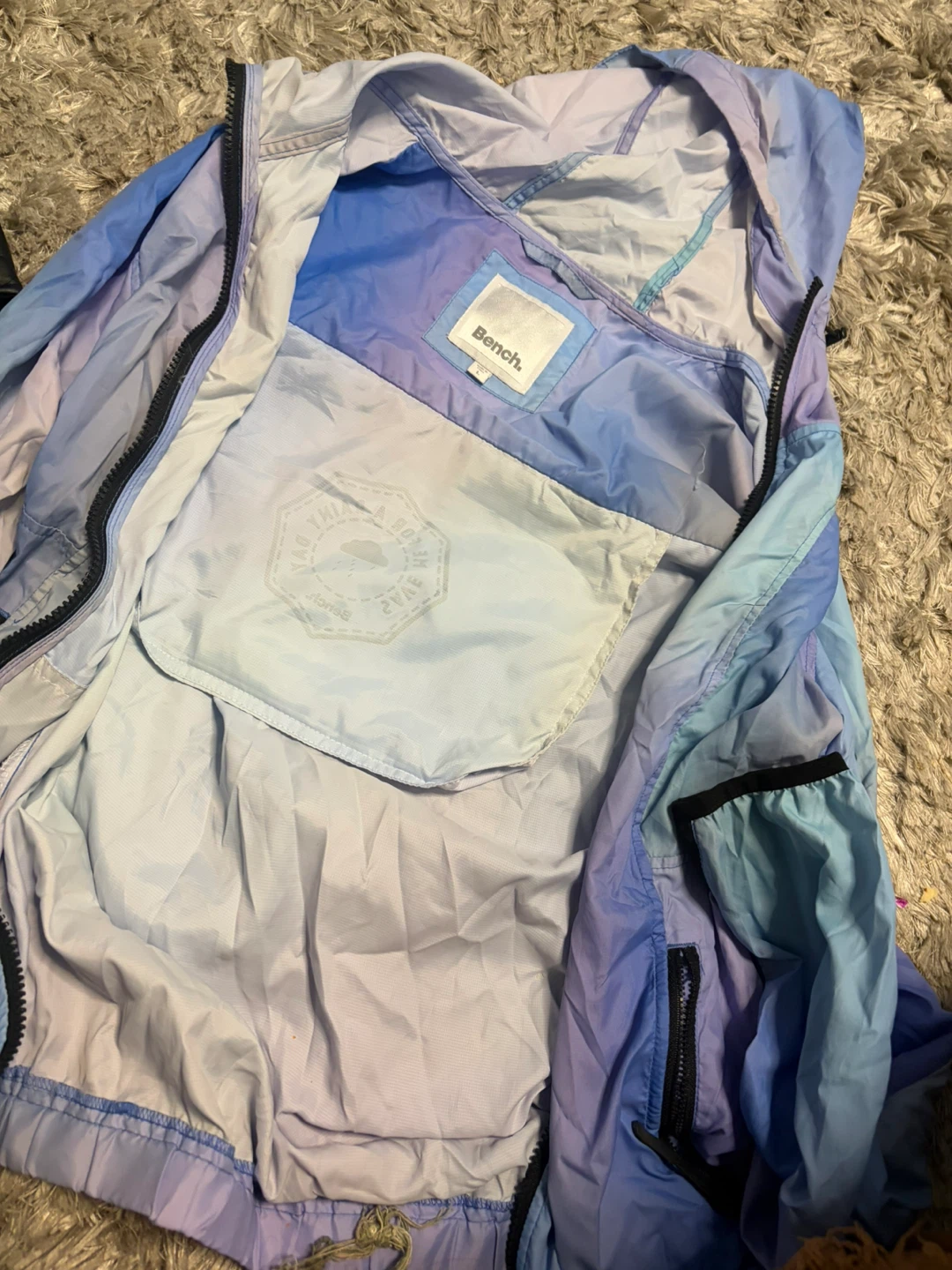 Bench Hooded Windbreaker Jacket 🌱 - photo 2