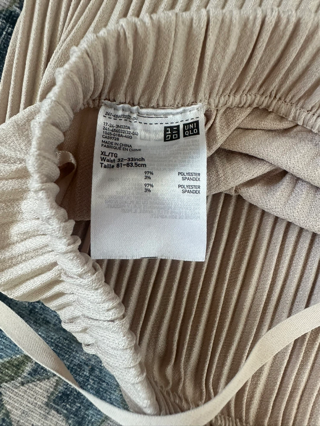 UNIQLO Women's Pleated Pants - photo 3