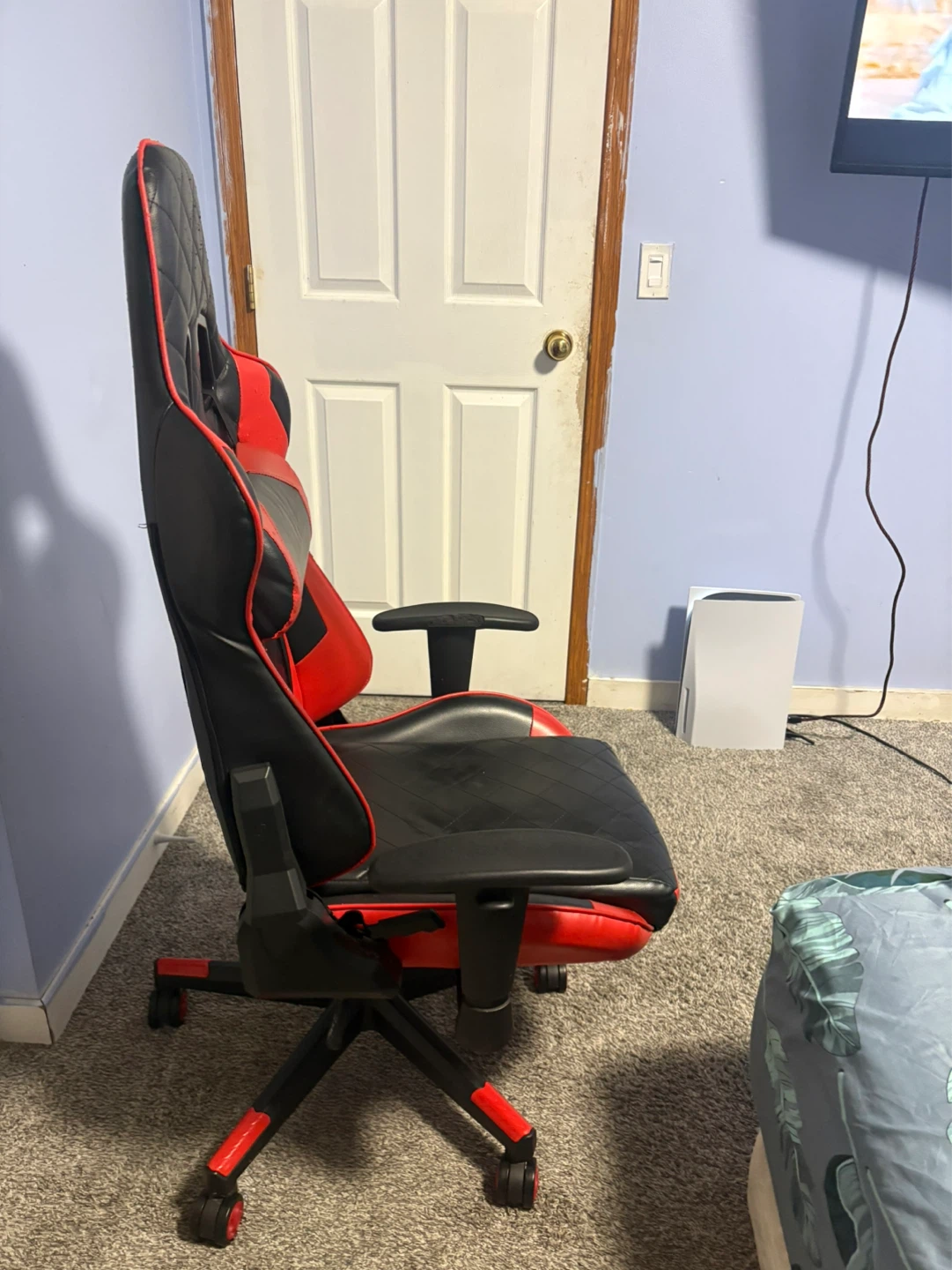 Red and Black Gaming Chair - photo 2