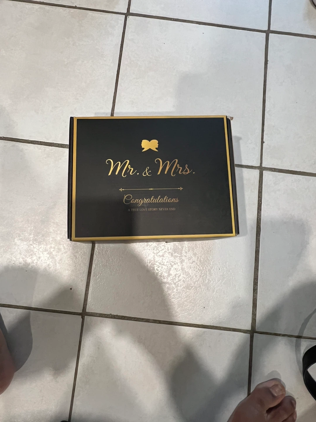Mr. & Mrs. Wedding Gift Set for Couples