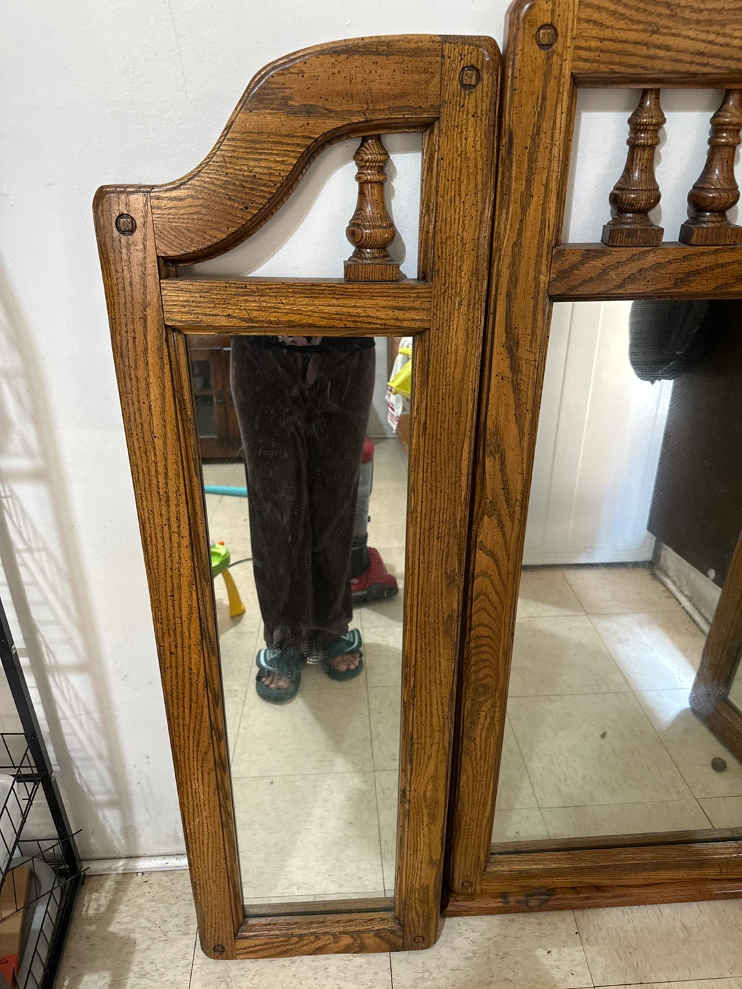 Wooden Tri-Fold Vanity Mirror - photo 3