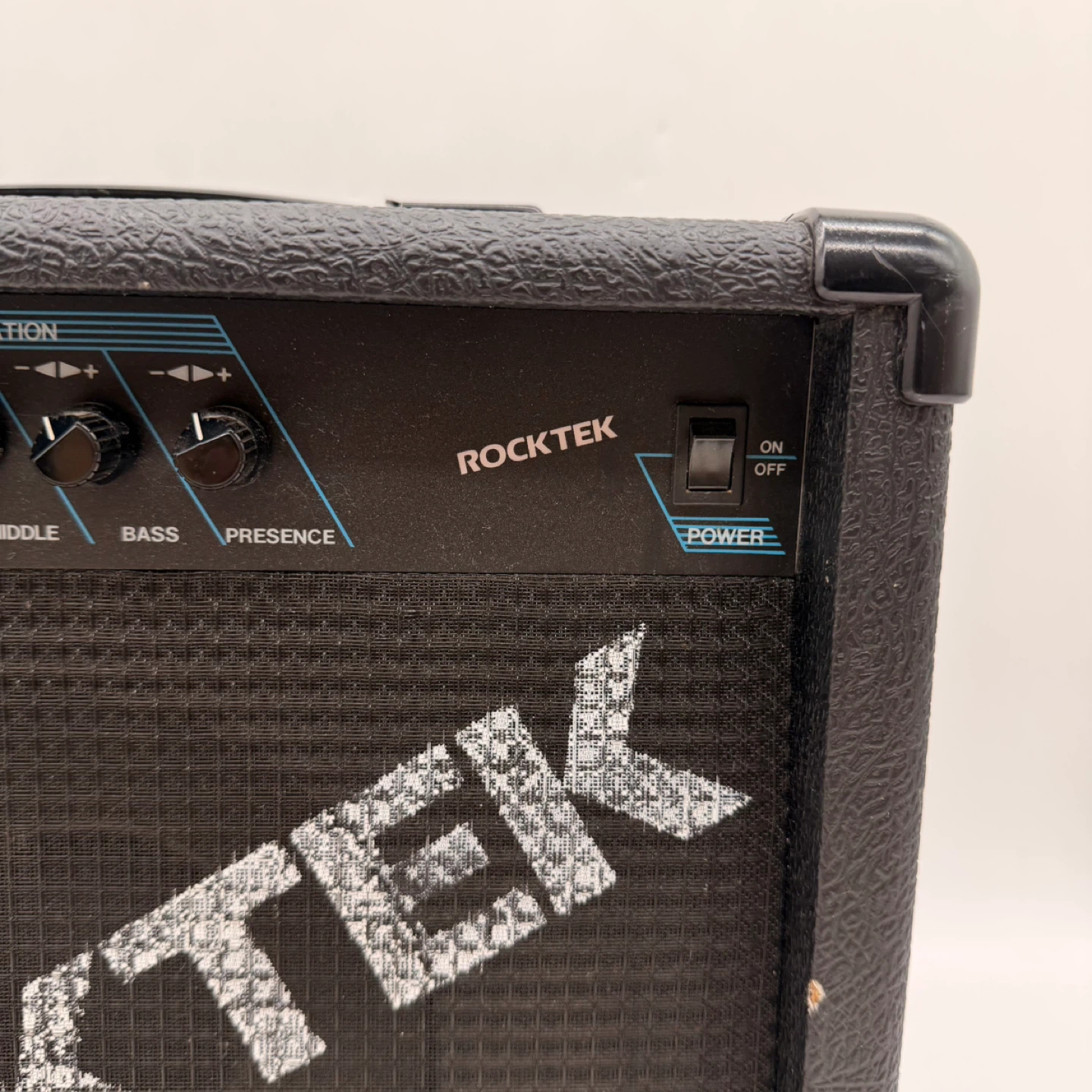 Rocktek RK20D Guitar Amplifier - photo 2