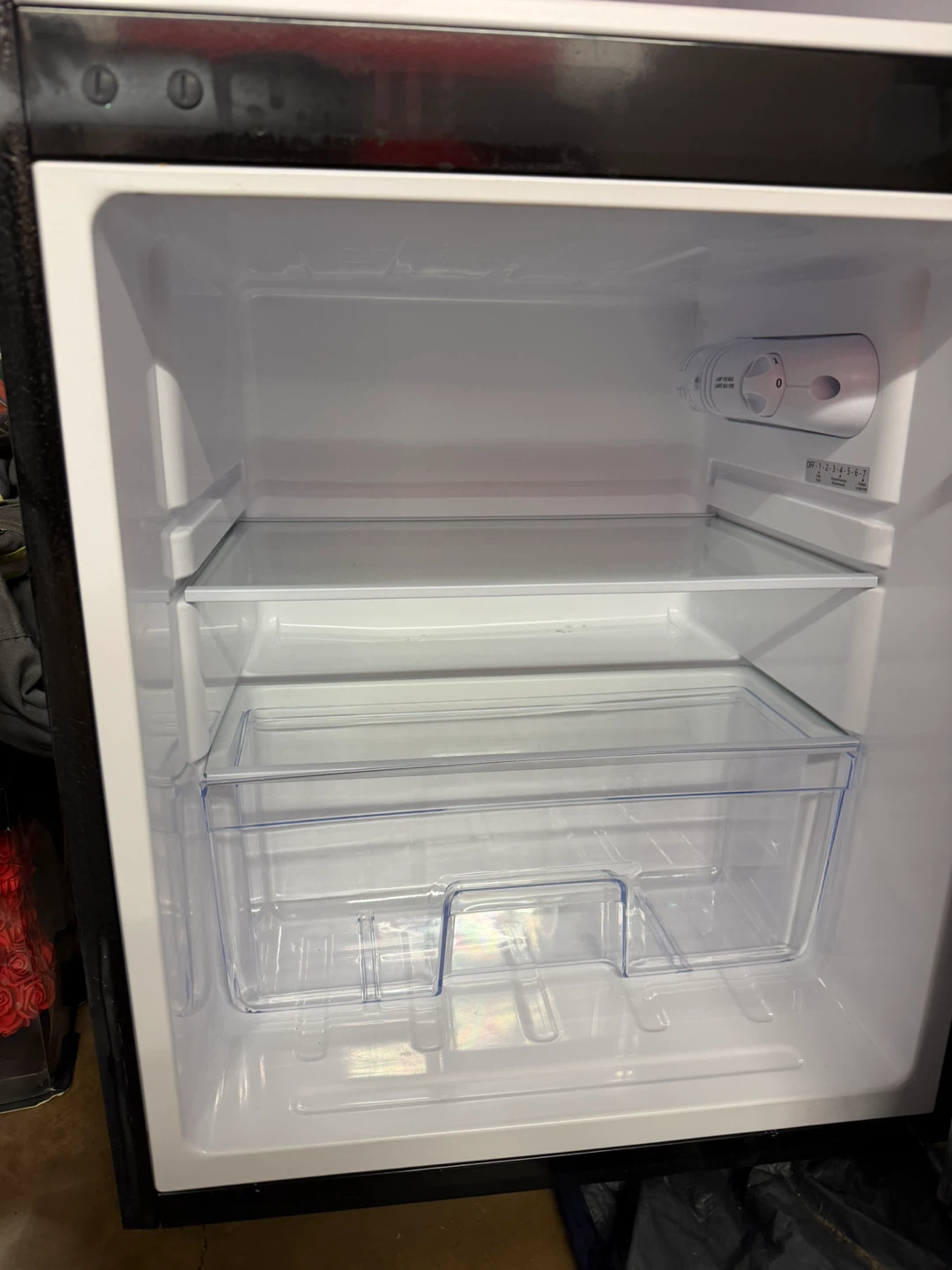 Insignia Mini Fridge - photo 4