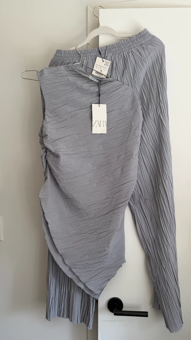 ZARA Pleated Asymmetrical Drape Top & Pants Set - Size L - photo 3