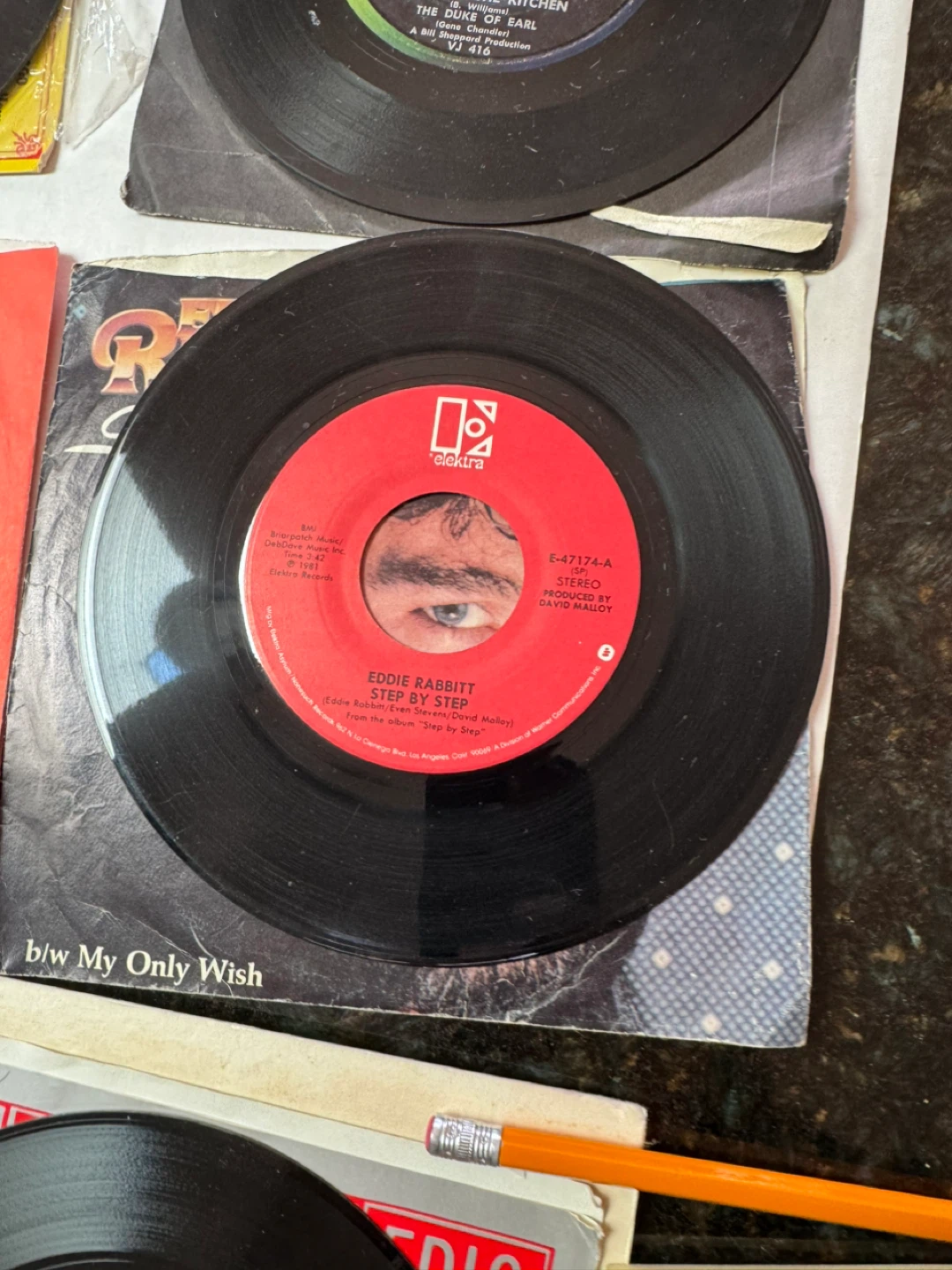 Assorted 7-Inch Vinyl Records - photo 3