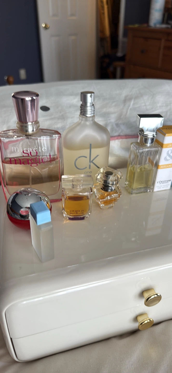 Perfume and samples - photo 2