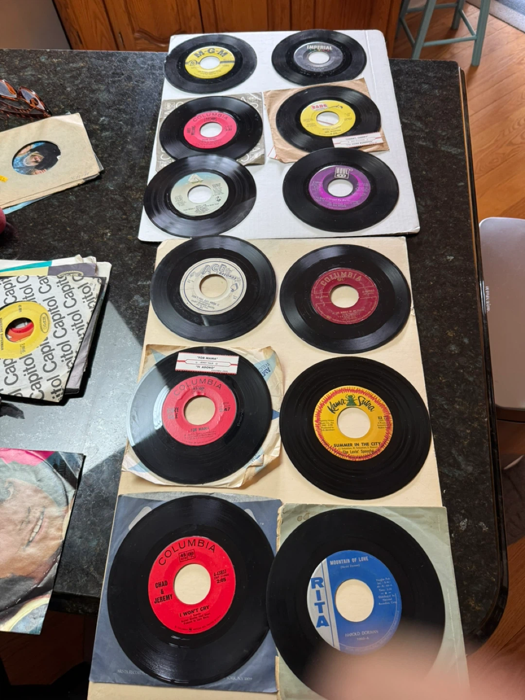Collection of 7" 45 ‘s - photo 3