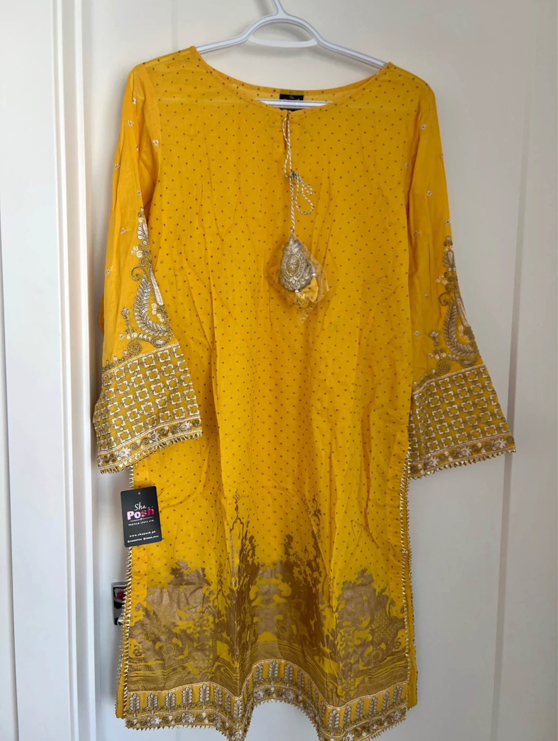 Pakistani dress 🌱