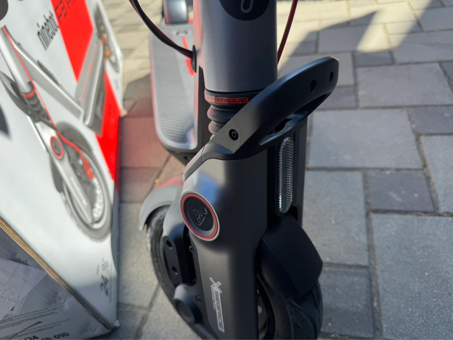 Segway Ninebot F30 Pro Electric Scooter - photo 2