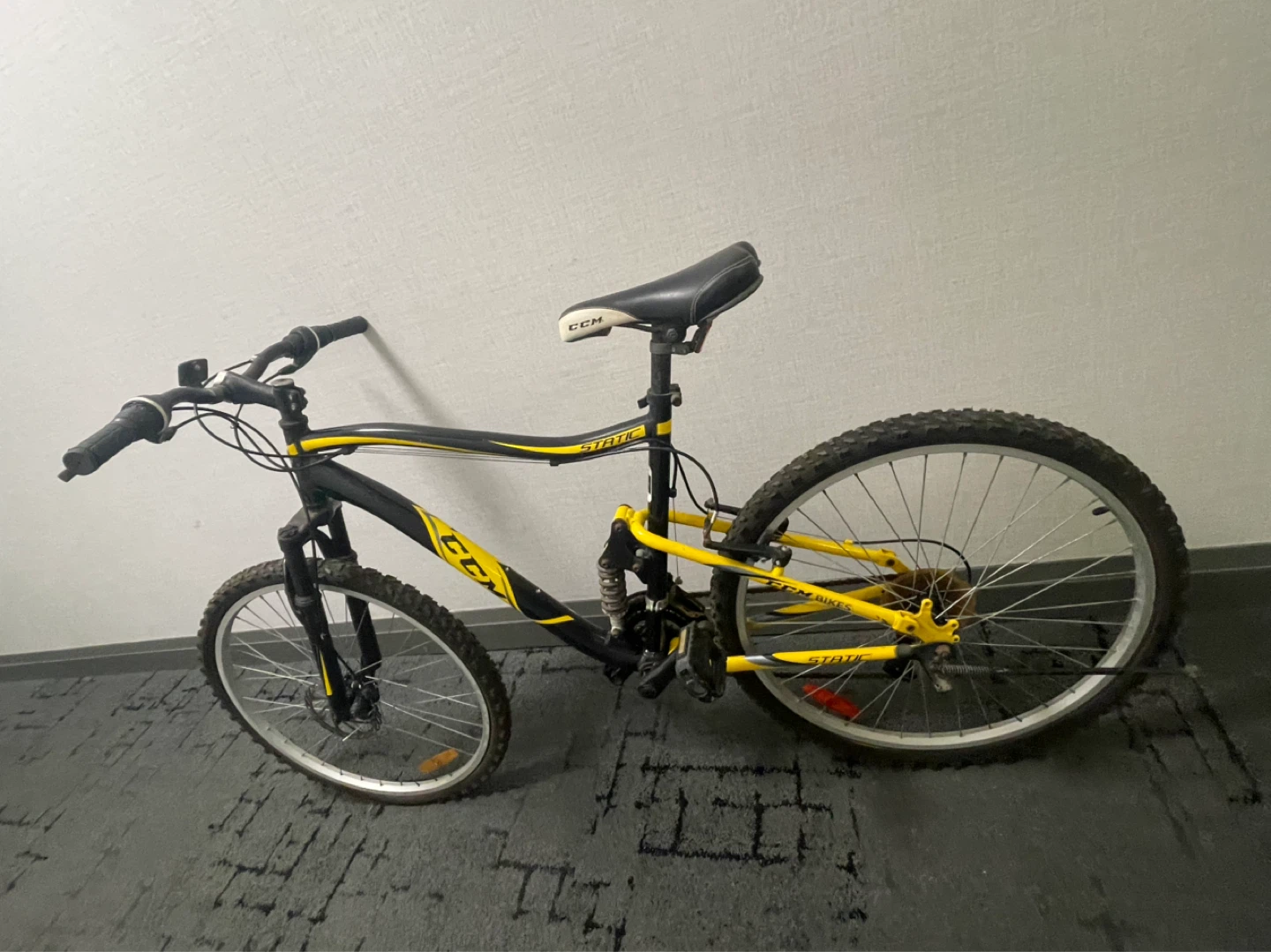 CCM "RIDE" Mountain Bike