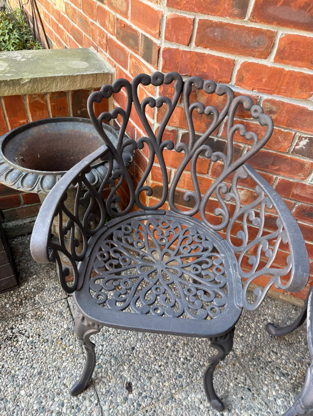 Cast-aluminum  table and Chairs Set - photo 2