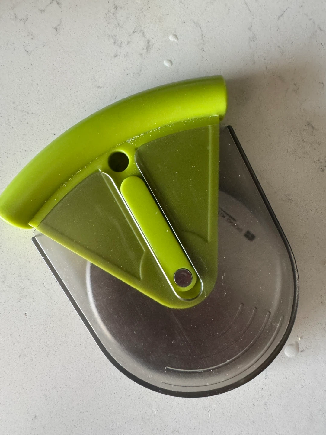 Dodo Kitchen Pizza Cutter Wheel with Cover