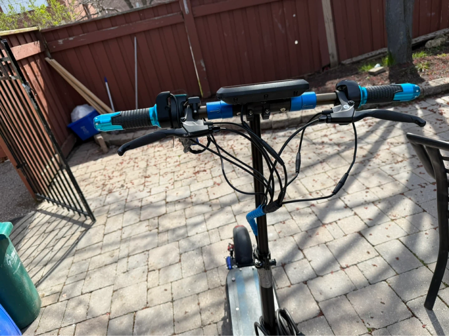 Electric Scooter with Blue Accents - photo 3