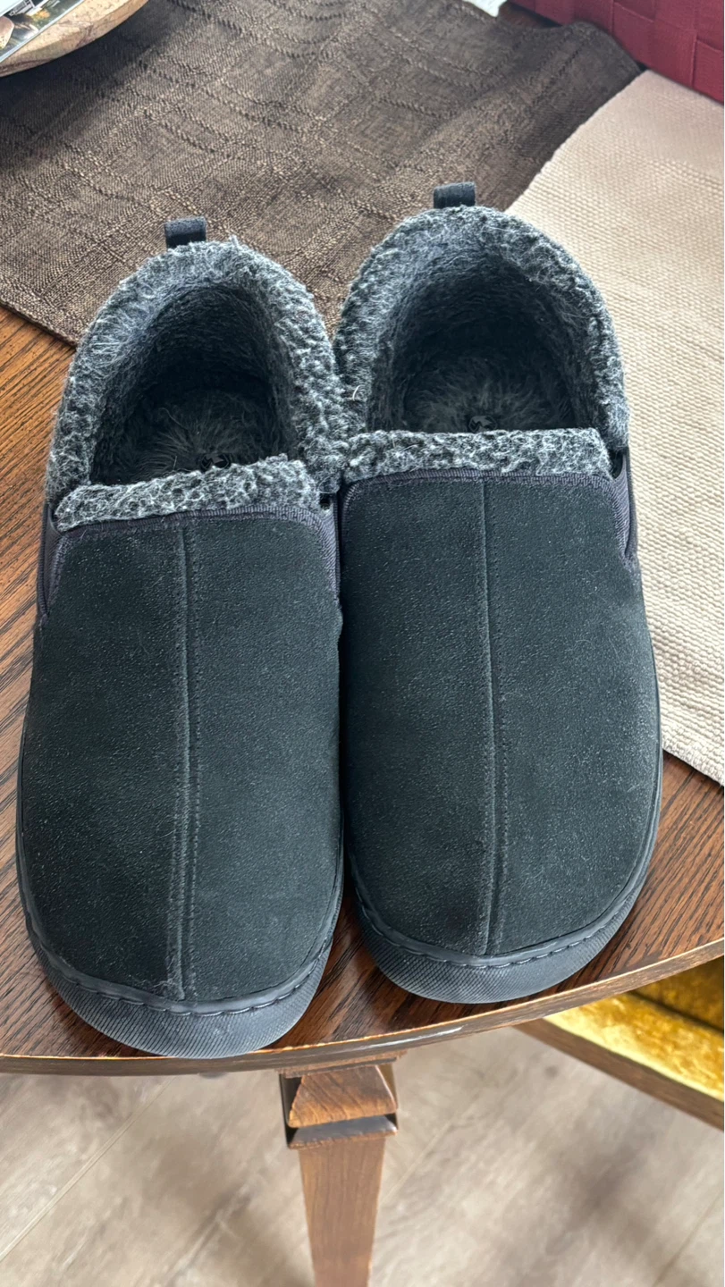 WindRiver Men's Slippers Size 12 Black