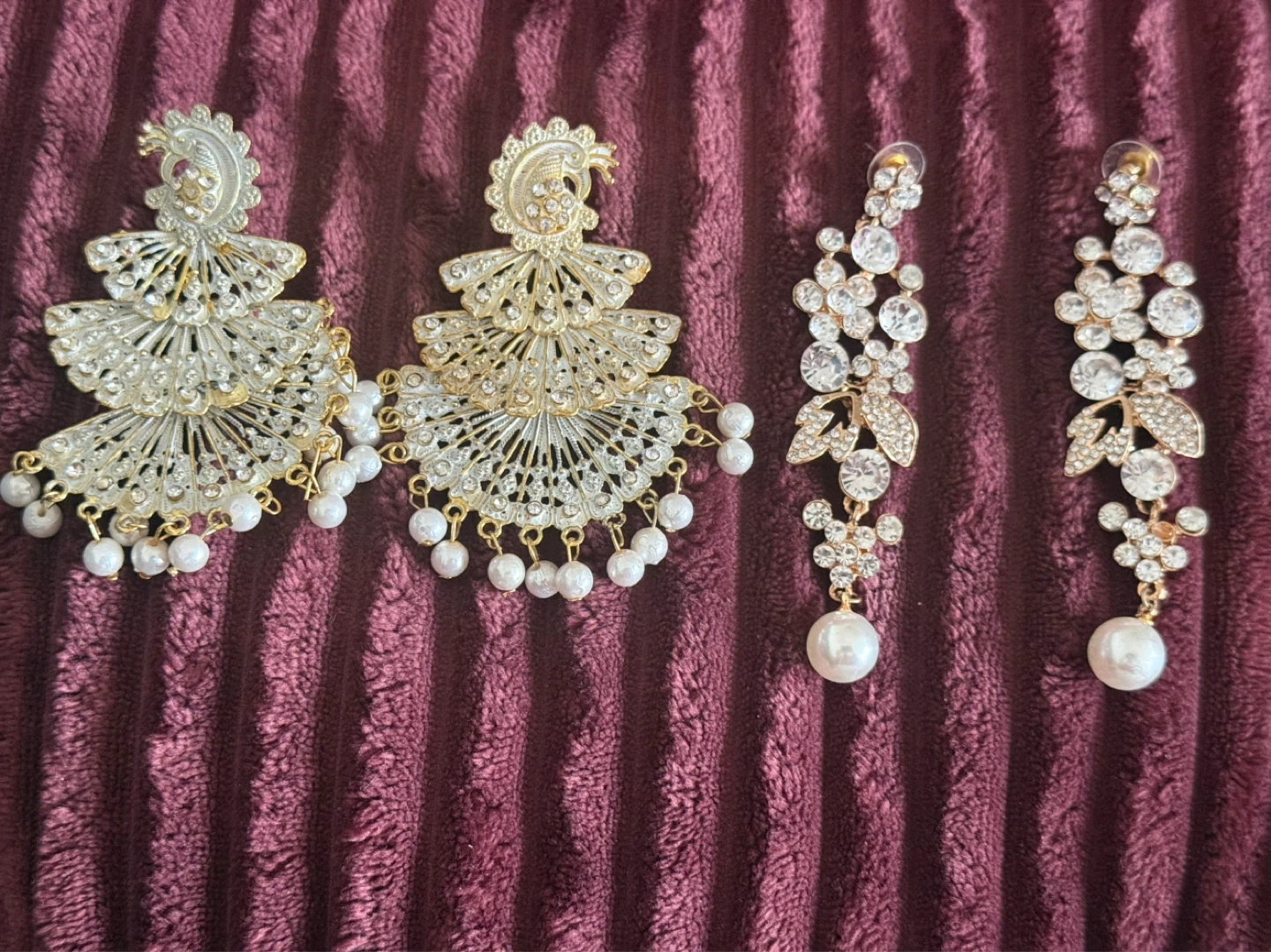 Elegant Chandelier & Stud Earrings Set with Pearls