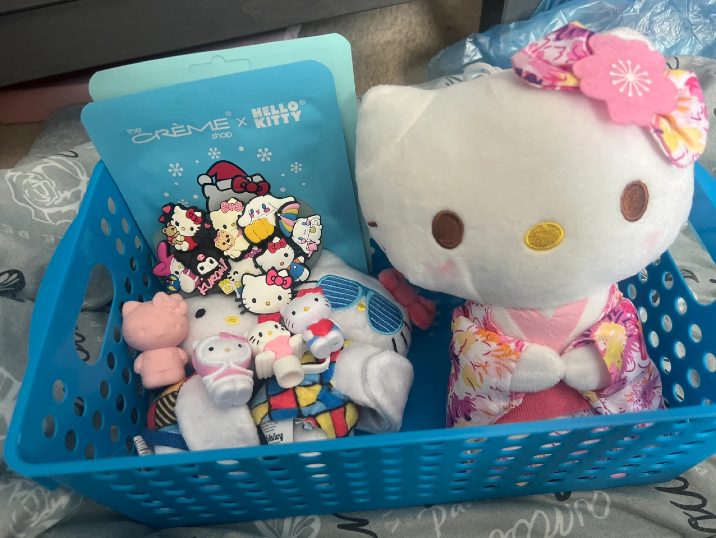 Hello Kitty Plush Toys and Face Masks Set