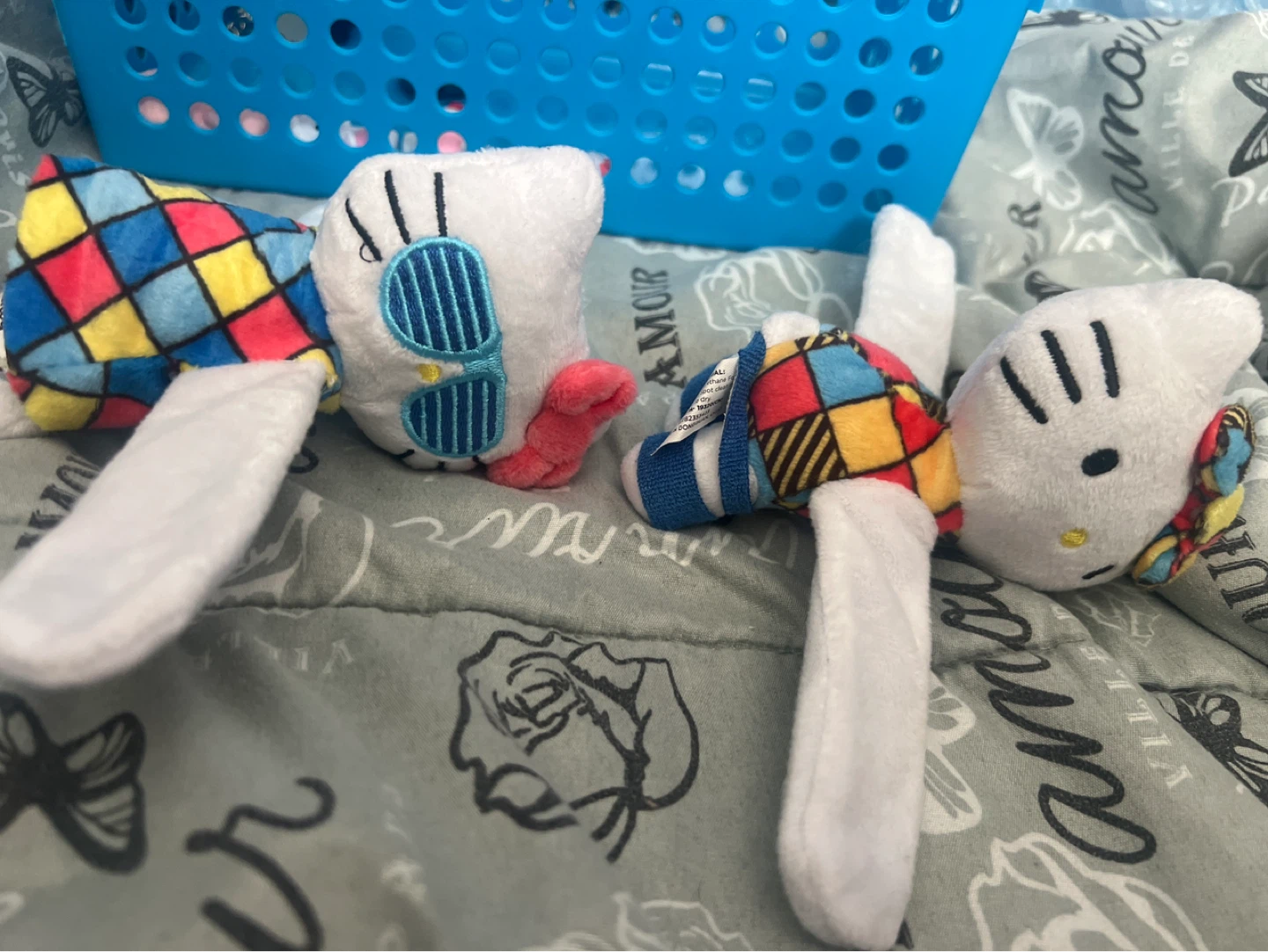 Hello Kitty Plush Toys and Face Masks Set - photo 4