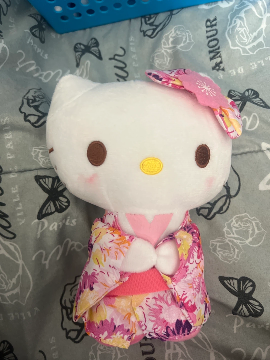 Hello Kitty Plush Toys and Face Masks Set - photo 3