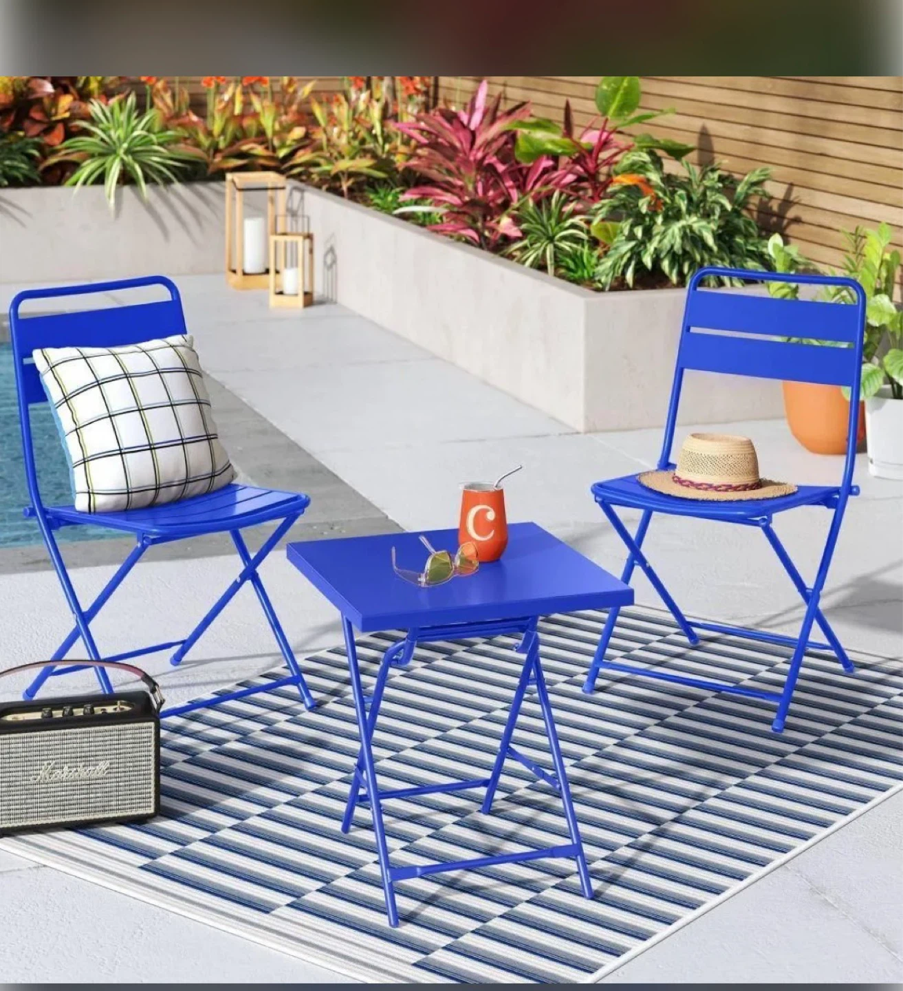 Room Essentials Blue Metal table and Slat Folding Chair