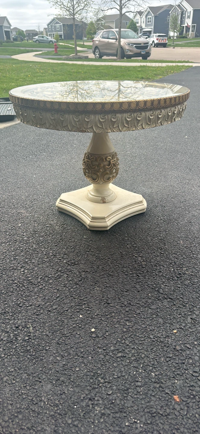 Ornate Pedestal Table - photo 2
