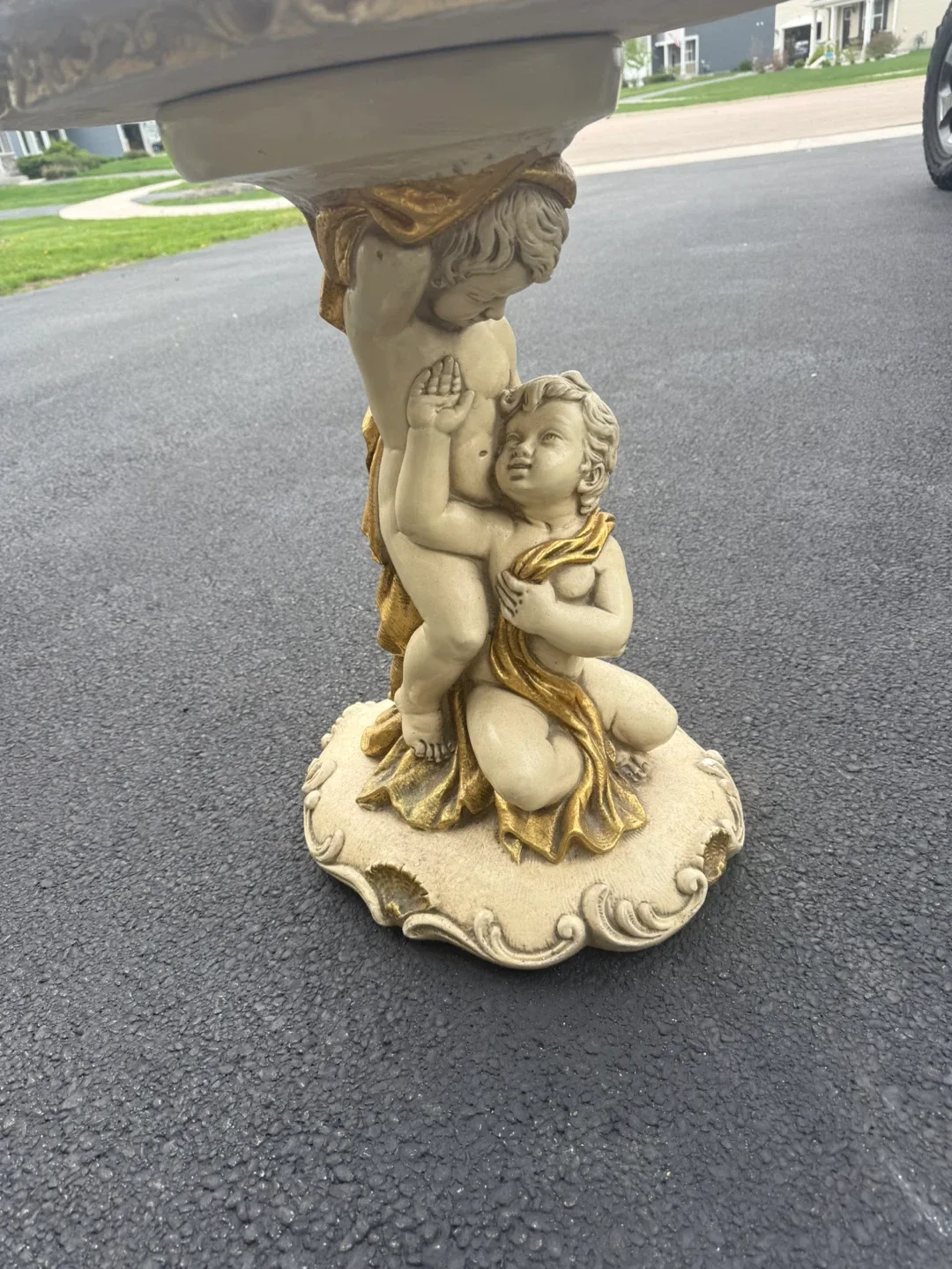Ornate Cherub Pedestal Table - photo 2
