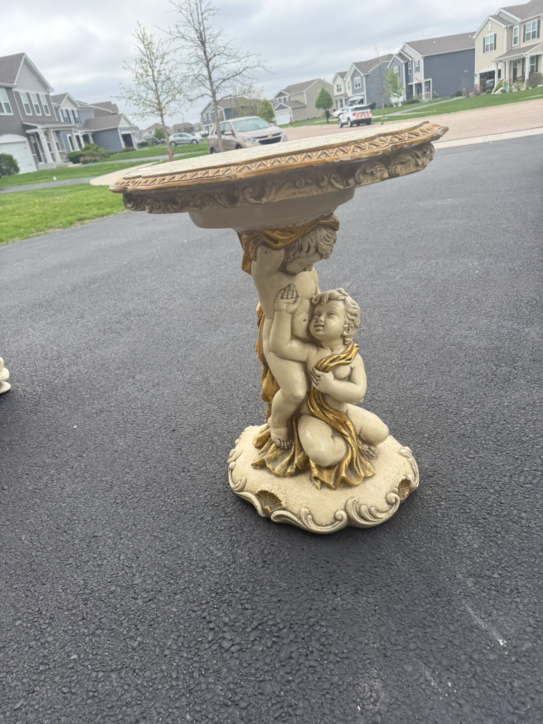 Ornate Cherub Pedestal Table - photo 3