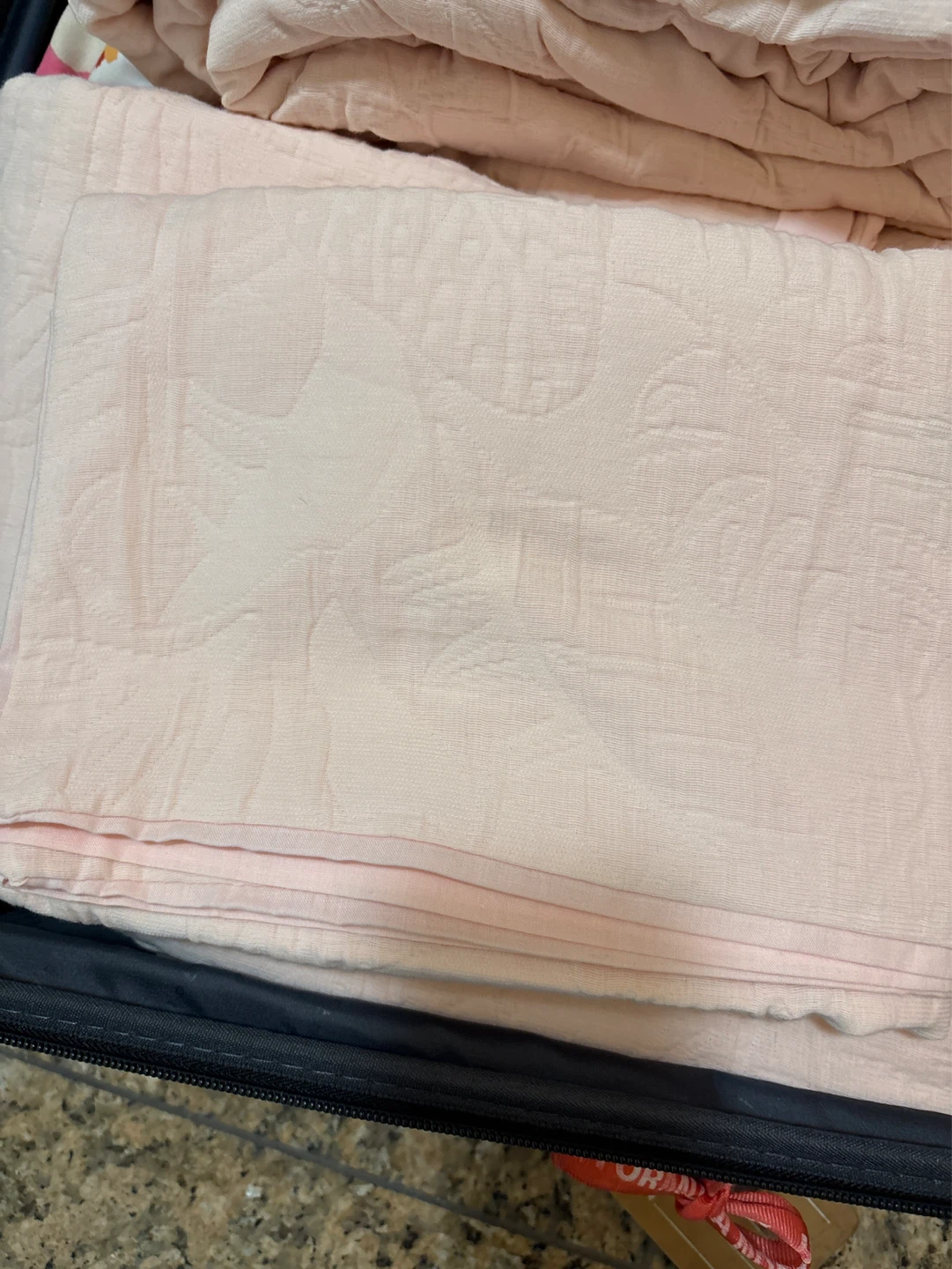 Koo Palm Matelasse Quilt Cover Set Blush - photo 3