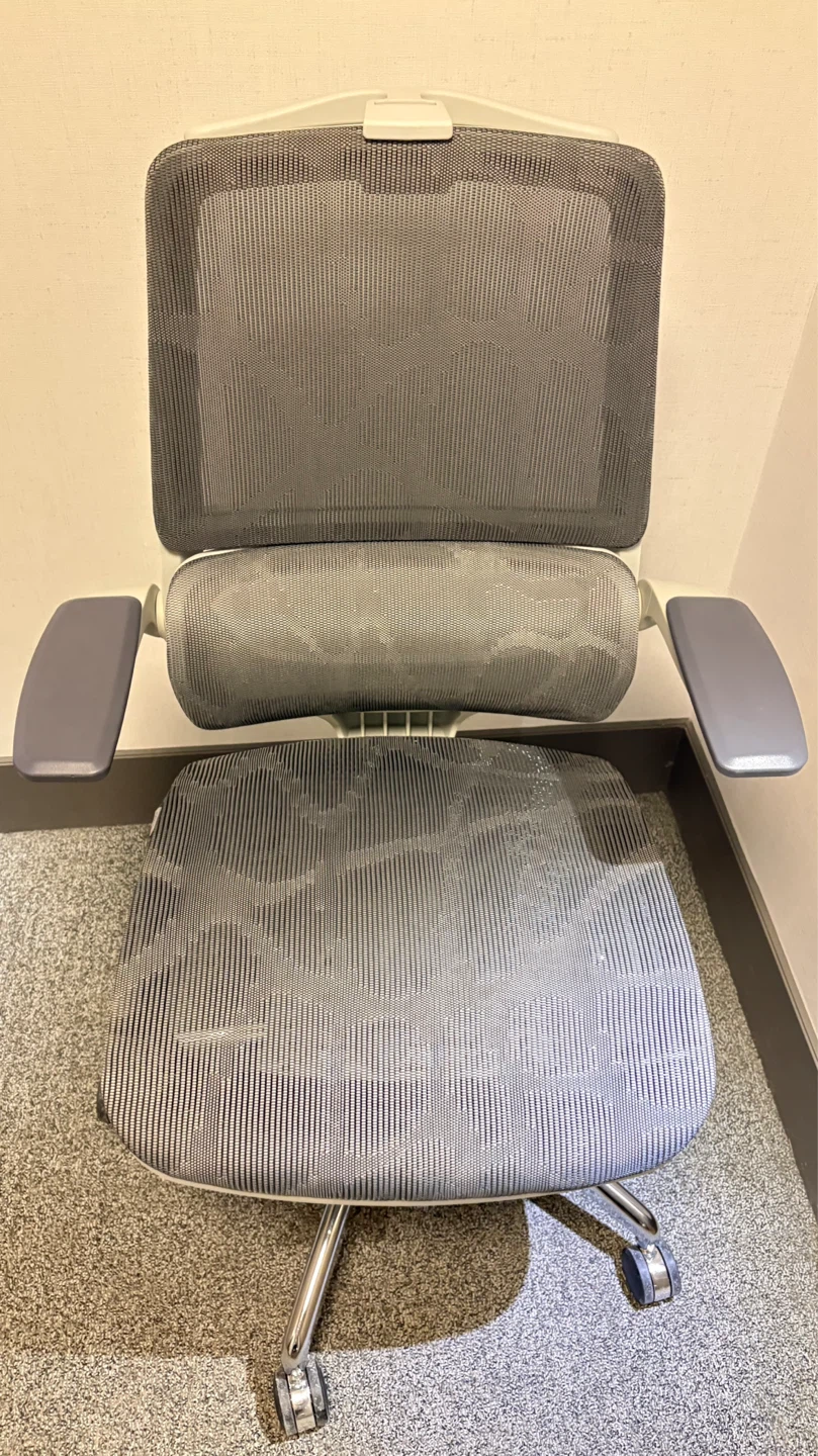Ergonomic Mesh Office Chair - photo 2