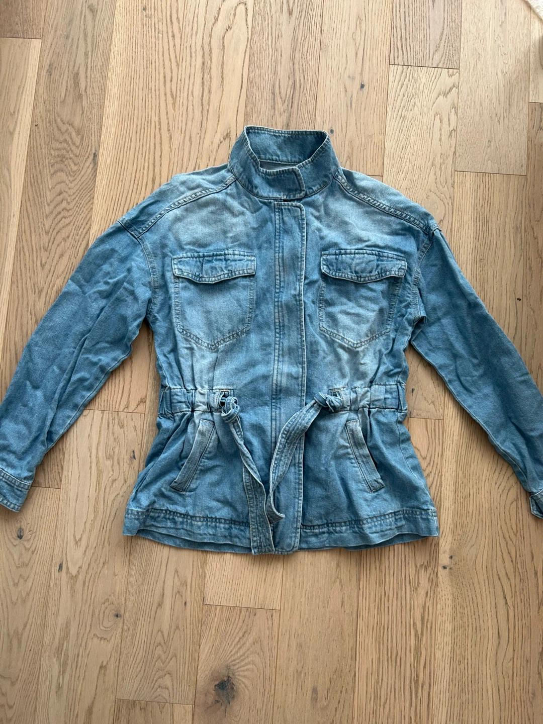FREE women’s clothing (Size Small) - photo 5