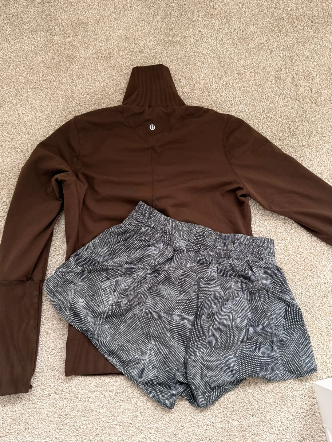 Lululemon Bundle – Multiple Items (Size S–M / 8–10)