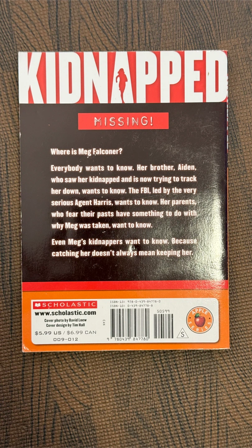 Gordon Korman Kidnapped Book Series (3 Books) - photo 5