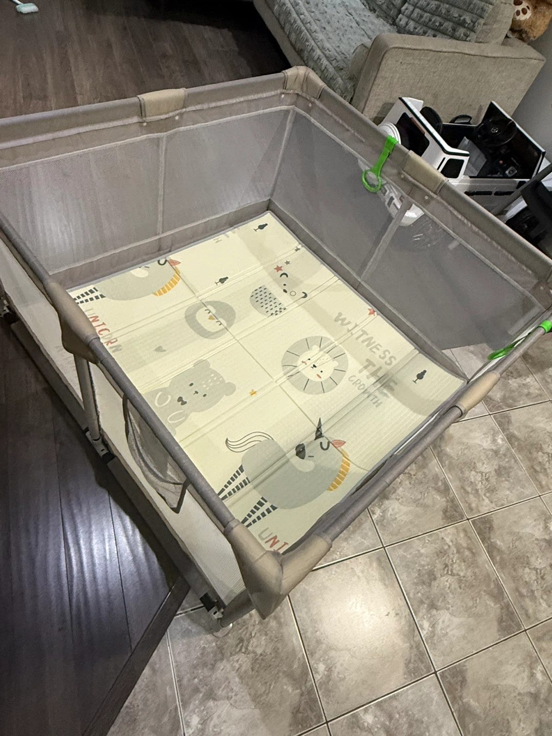 Playpen with Play Mat, 47x47x27inch - photo 5