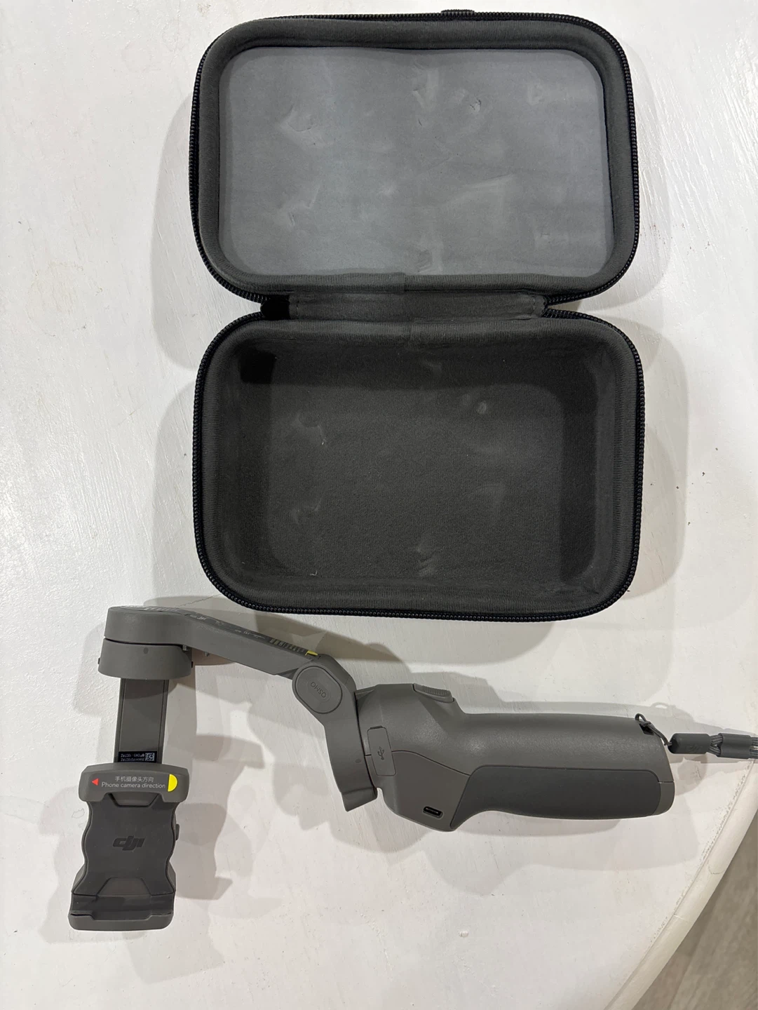 DJI Osmo Mobile 3 Gimbal Stabilizer with Case - photo 2