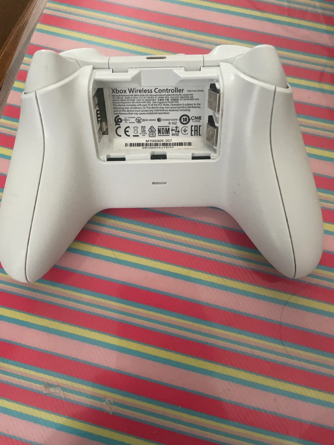 Xbox Wireless Controller - photo 3