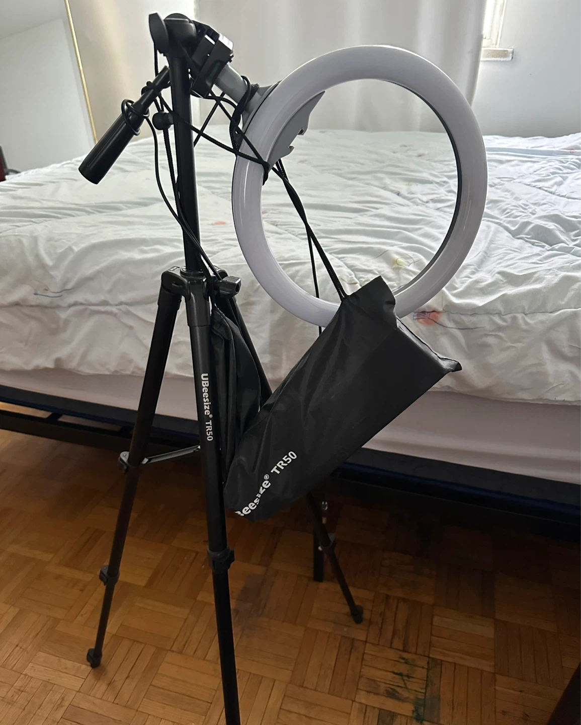 UBeesize TR50 10 inch Ring Light with Tripod