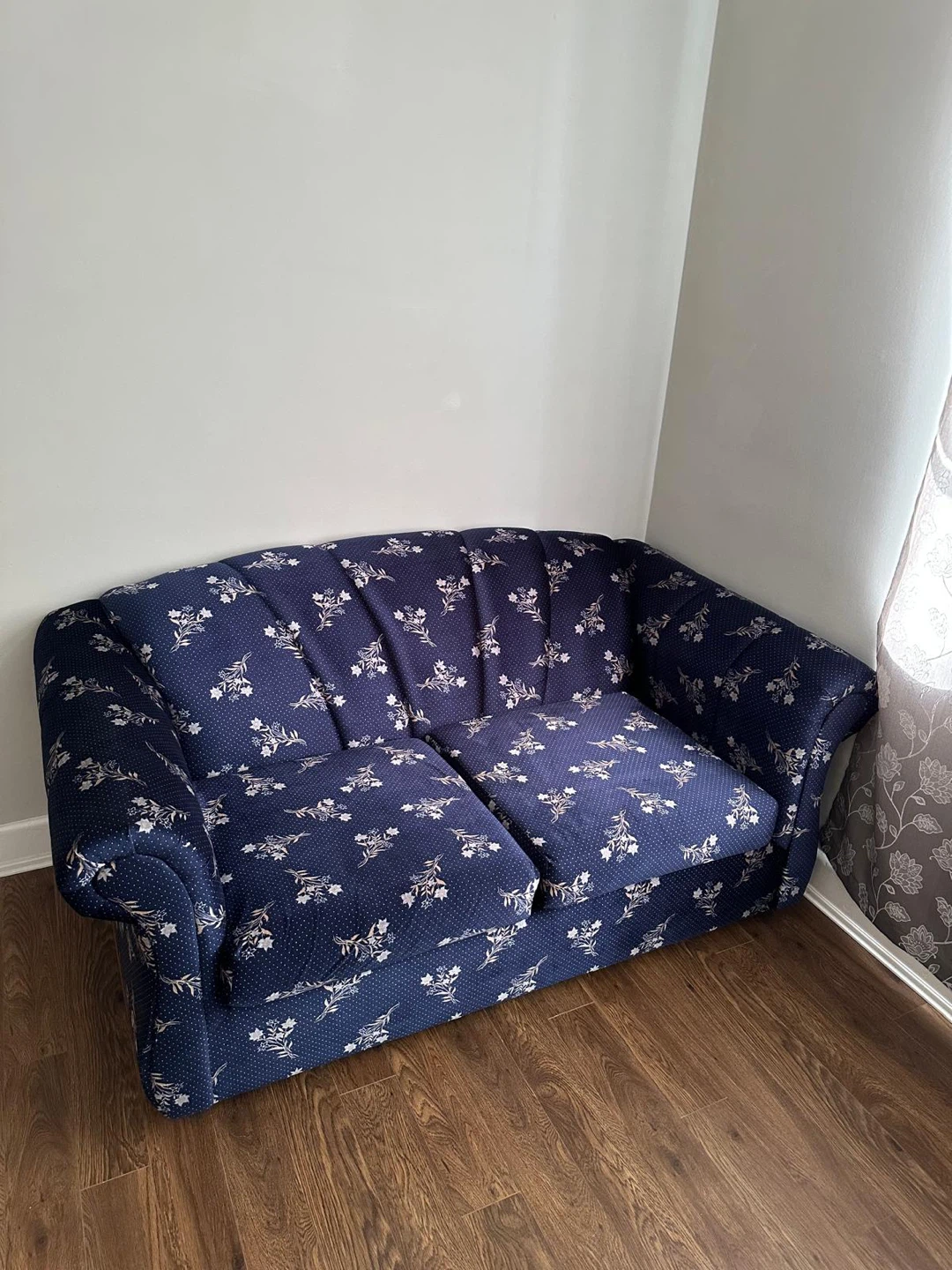 Blue Floral Loveseat Sofa - photo 5