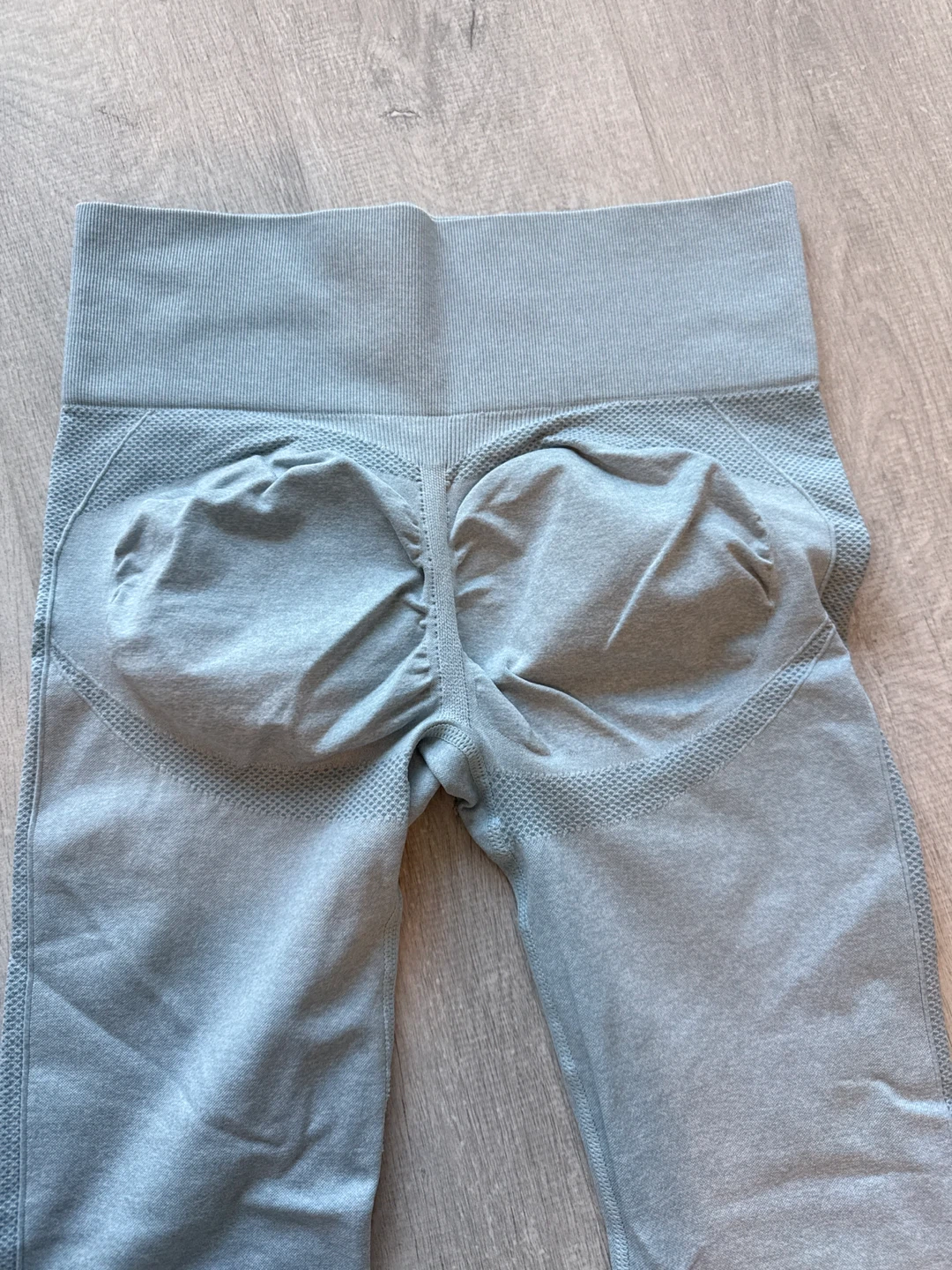 Light Blue Seamless Leggings - Size M - photo 4