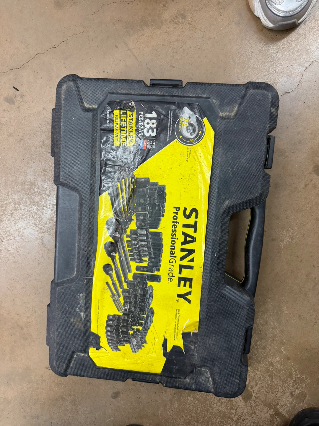 Stanley 183 Piece Professional Grade Socket Set