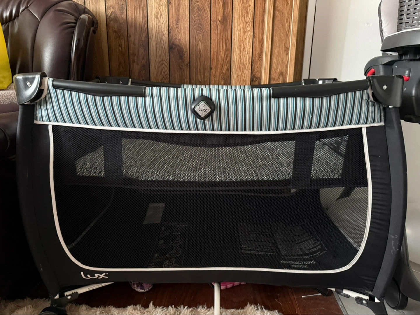 Baby bassinet and playpen - photo 3