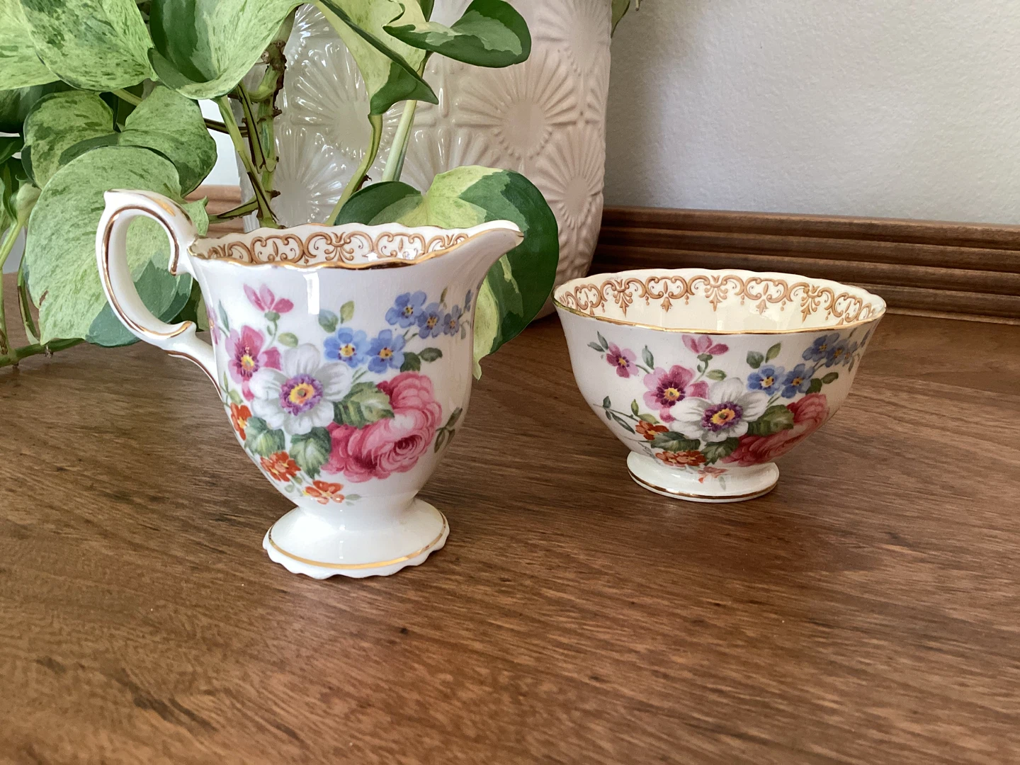 Crown Staffordshire Floral Creamer and Sugar Bowl Set - photo 3