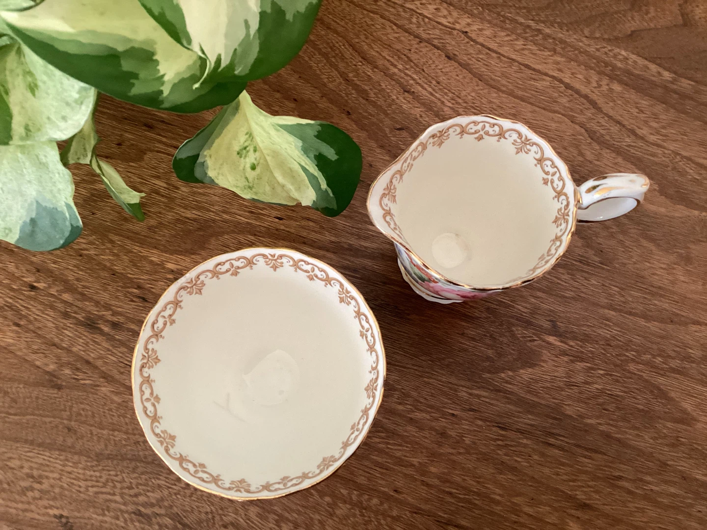 Crown Staffordshire Floral Creamer and Sugar Bowl Set - photo 2